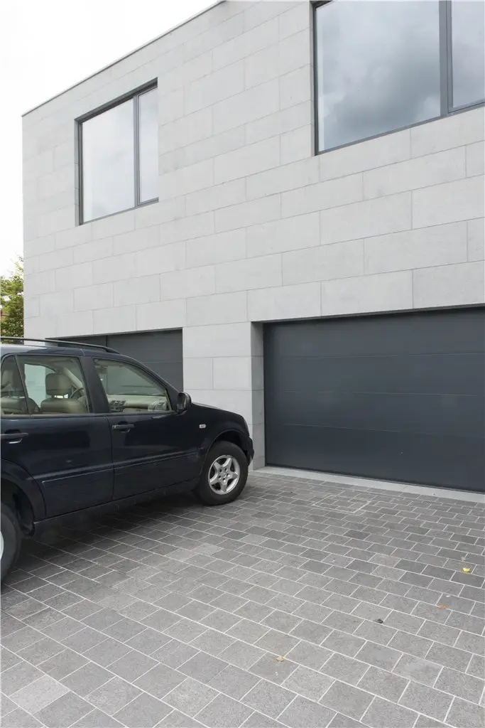 Pepperino dark oprit