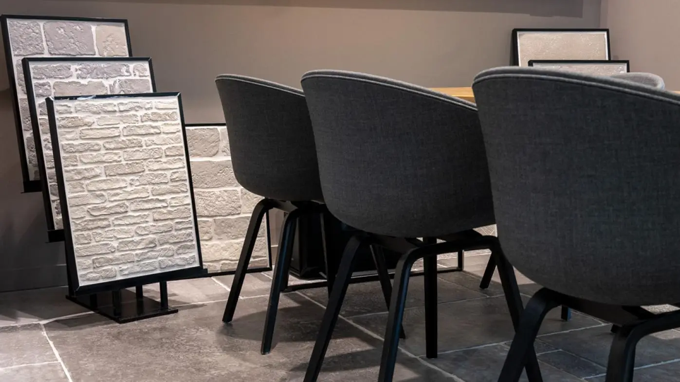 Castle Stones toonzaal