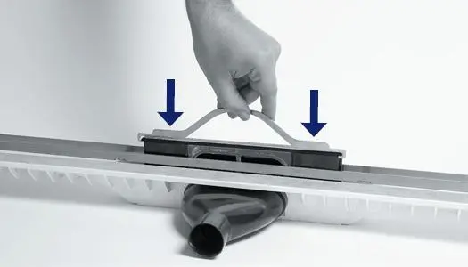 Carrodrain douchegoot reinigen