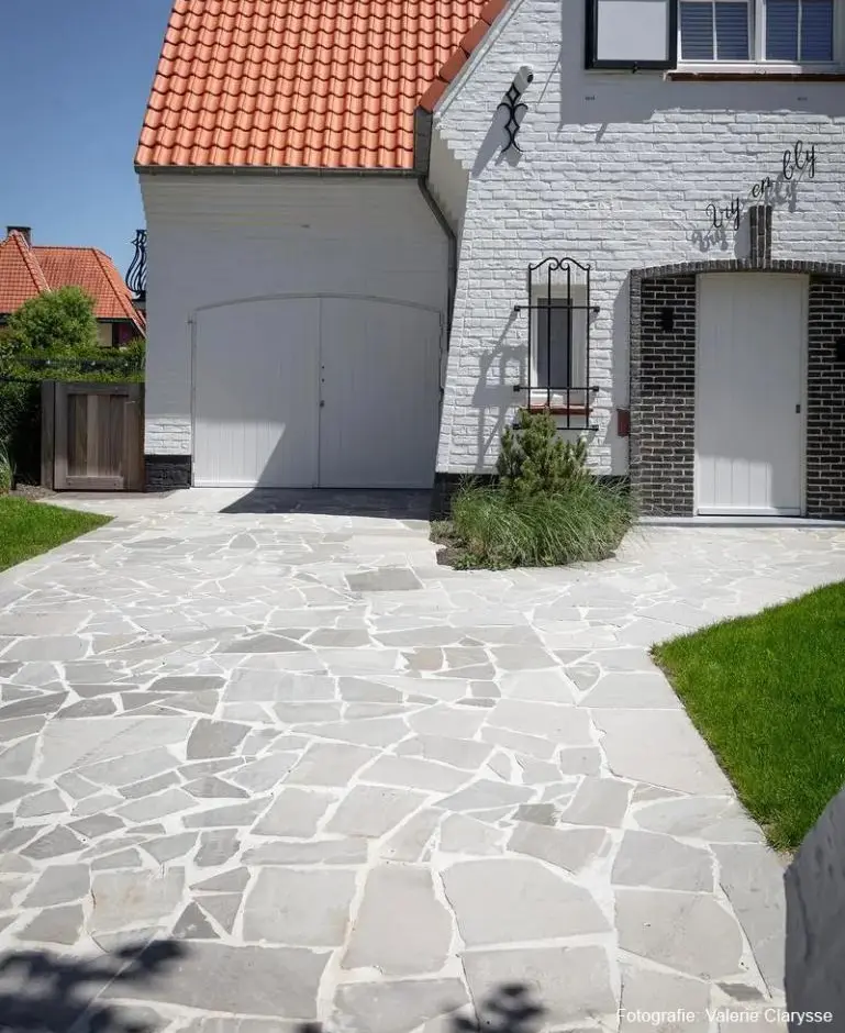 Black slate opus incertum natuurruw