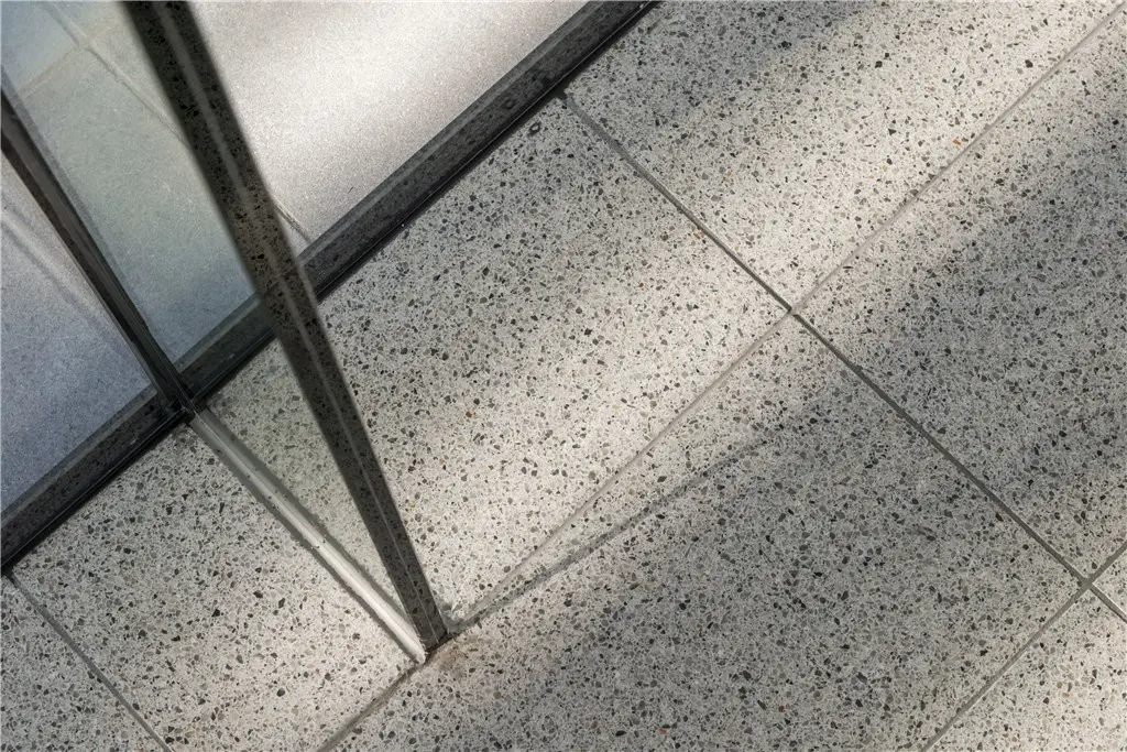 Stonite granietgrijs verzoet Stonite granietgrijs verzoet