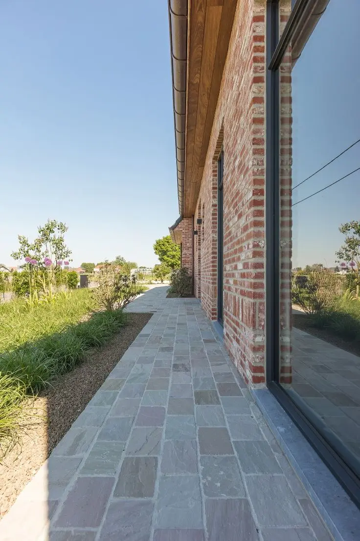 Kandla white tuinpad